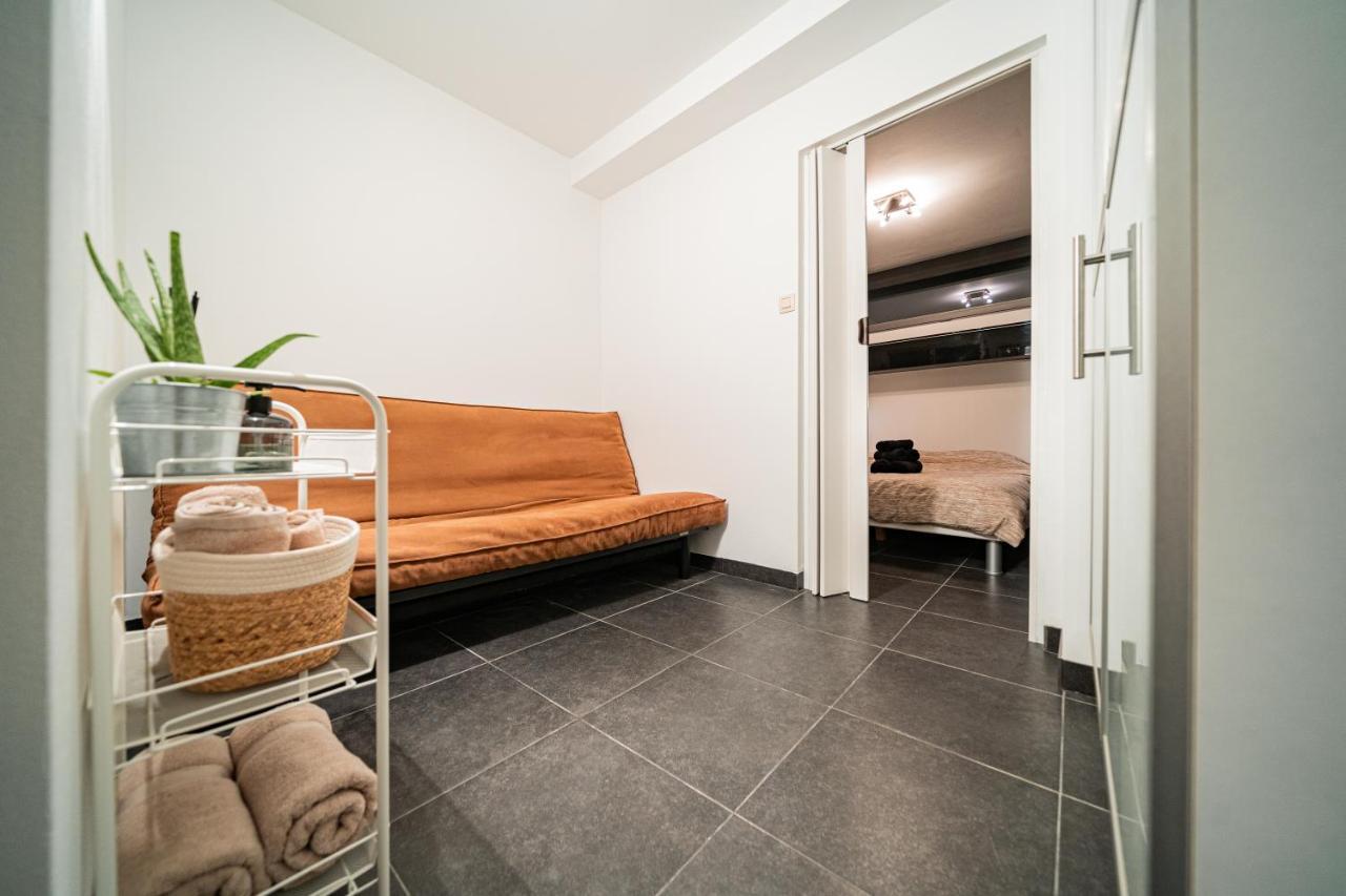 Appartement Miete - Dichtbij Strand En Winkels Bredene Esterno foto