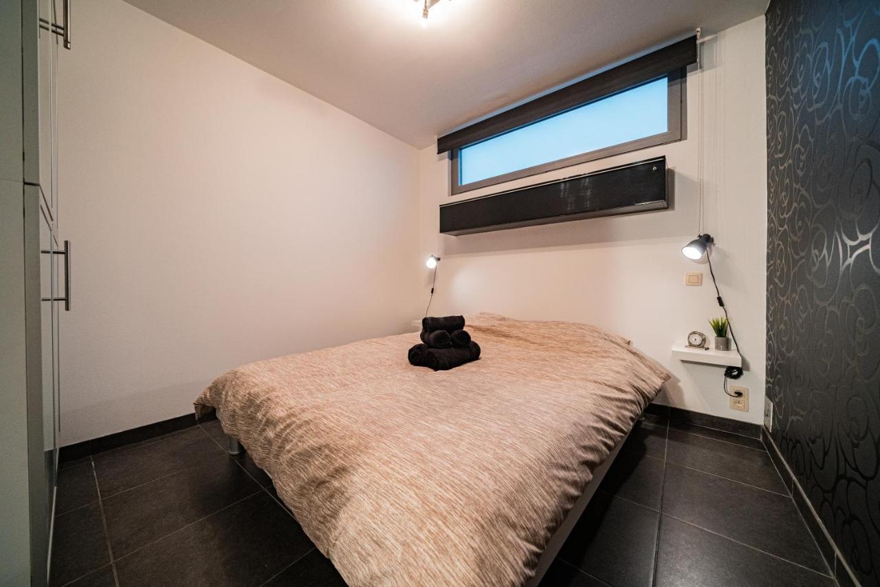 Appartement Miete - Dichtbij Strand En Winkels Bredene Esterno foto